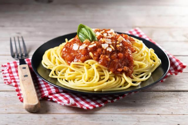 Jakie mięso do spaghetti? Odkryj najlepsze opcje na pyszny sos Jakie mięso do spaghetti? Odkryj najlepsze opcje na pyszny sos